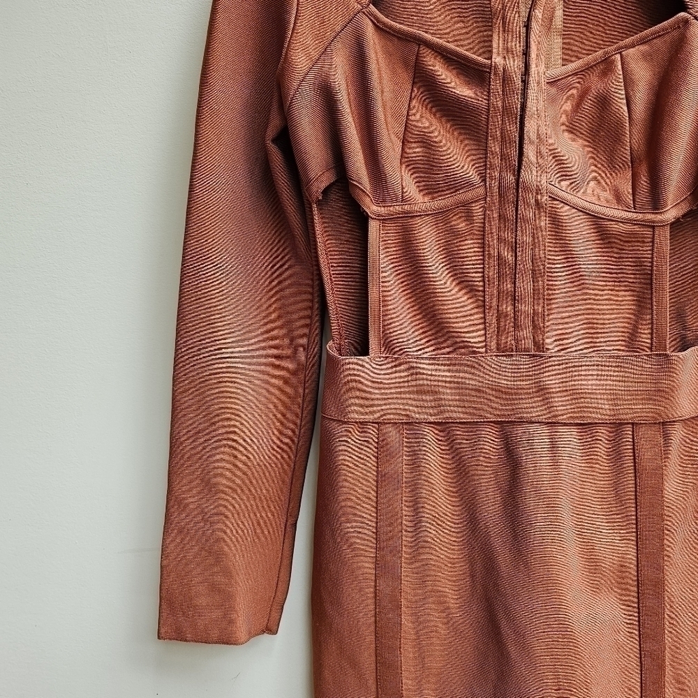 Miss Circle Burnt Orange Cut Out Body Contouring Dress, Size Large - Picture 4 of 11